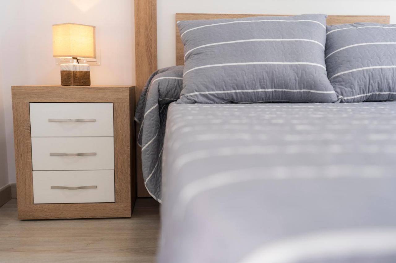 דירות Apartamento Benalmadena Puerto Marina מראה חיצוני תמונה