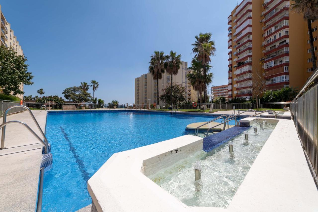 דירות Apartamento Benalmadena Puerto Marina מראה חיצוני תמונה