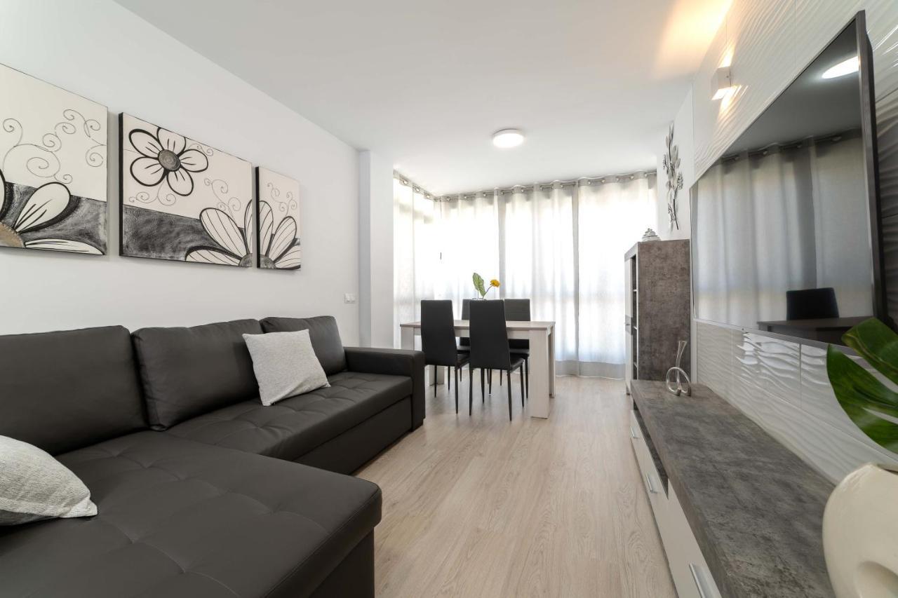 דירות Apartamento Benalmadena Puerto Marina מראה חיצוני תמונה