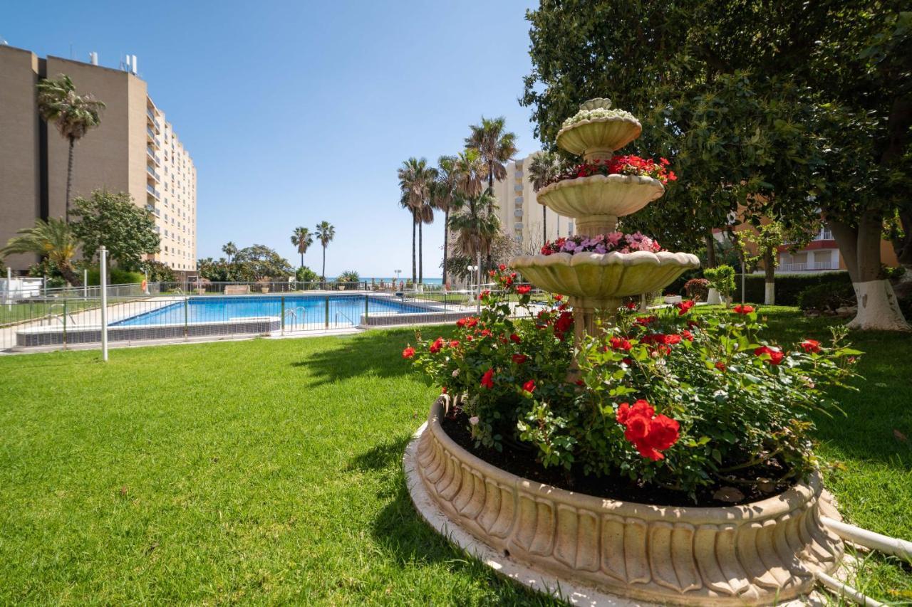 דירות Apartamento Benalmadena Puerto Marina מראה חיצוני תמונה