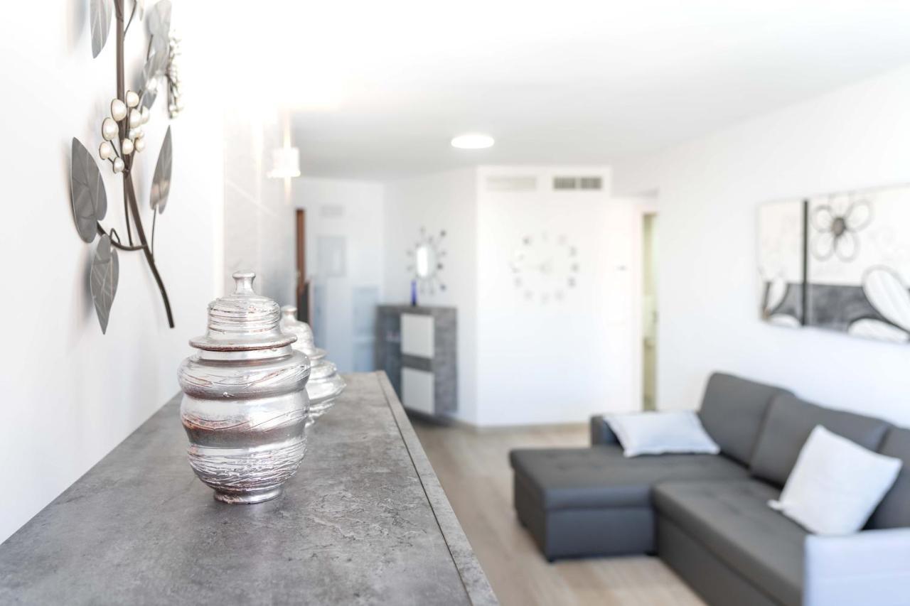 דירות Apartamento Benalmadena Puerto Marina מראה חיצוני תמונה